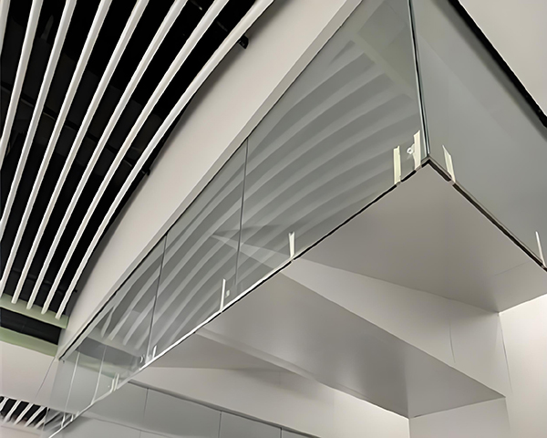 绥德玻璃绥德挡烟垂壁