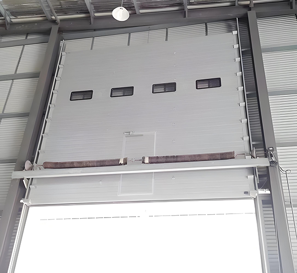 绥德工业滑升门