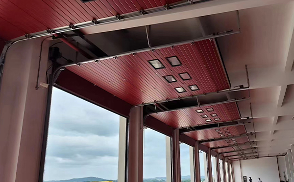 绥德工业翻板门