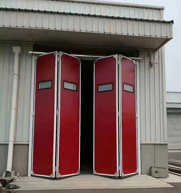 绥德工业折叠门在大型装配车间出入口的应用实例